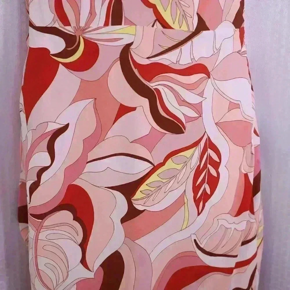 Forever 21+ Size OX Pink leaf print strappy side shirred midi dress - Picture 6 of 16